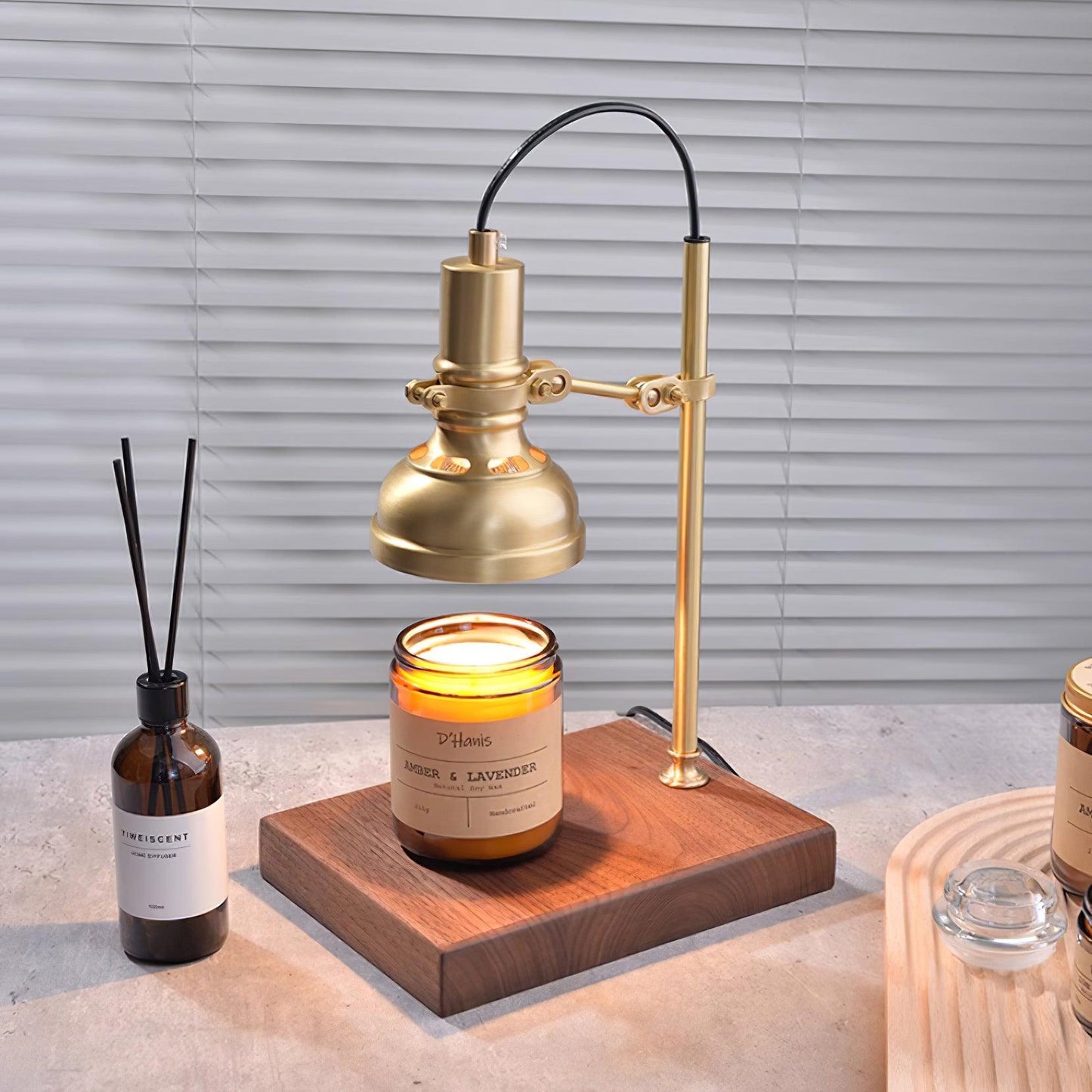 Classic Pedestal Candle Warmer Lamp
