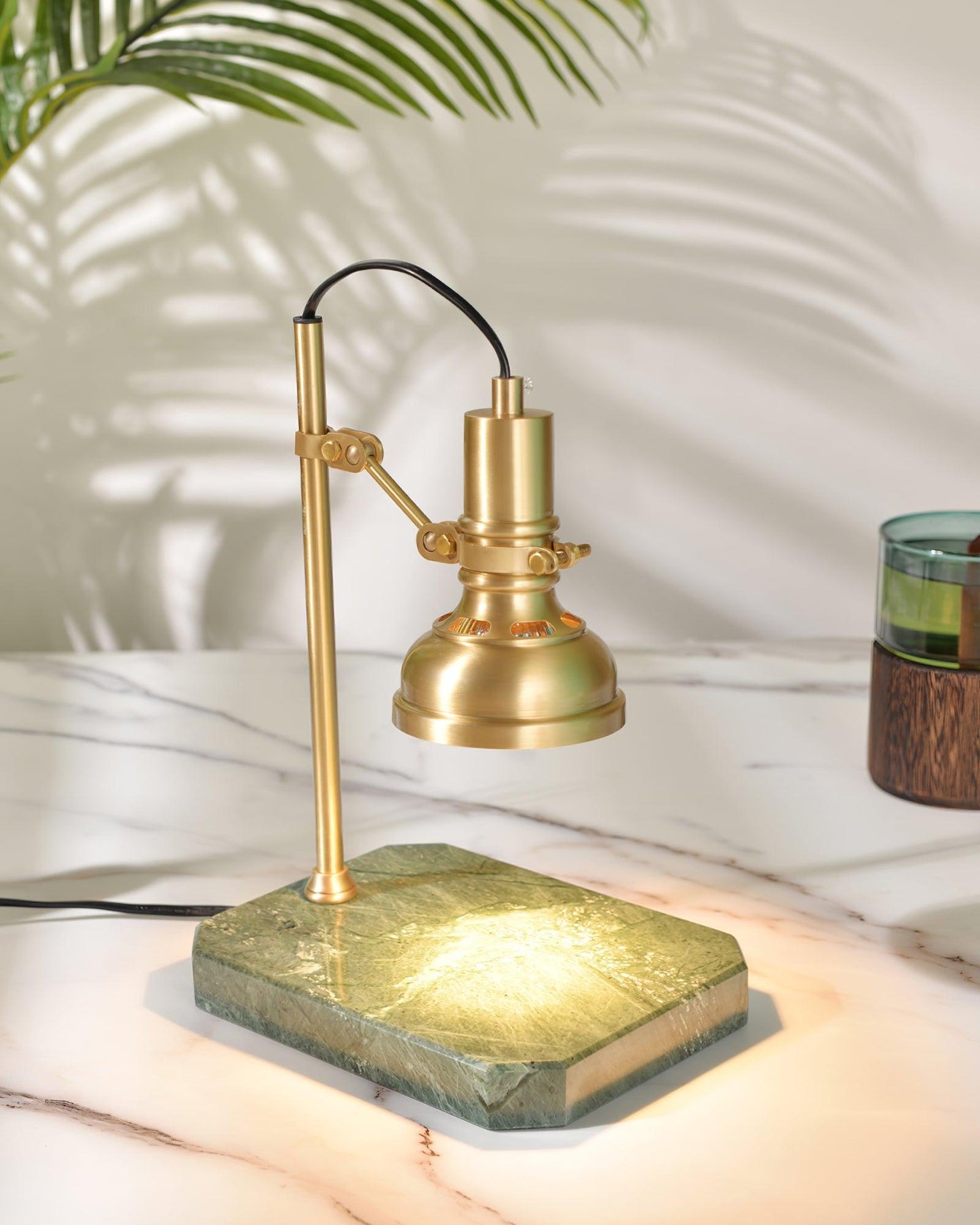 Classic Pedestal Candle Warmer Lamp