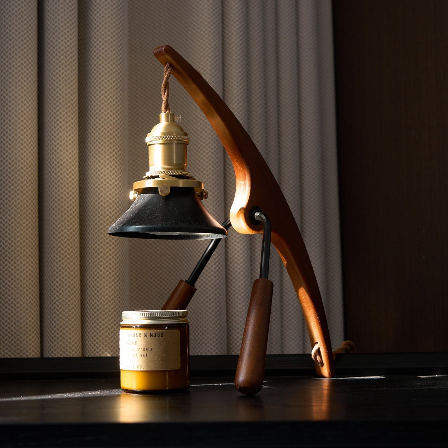 Insect Sculptural Candle Warmer Lamp